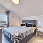 Gostinjska kuća & Laganini 3*