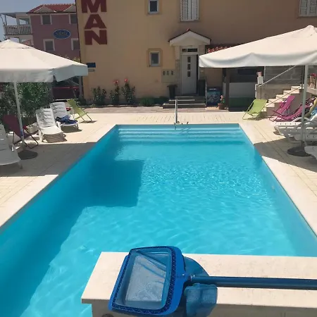 & Laganini Penzion