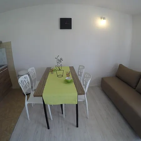 Pensionat & Laganini 3*