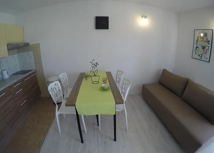 Gæstehus & Laganini 3*